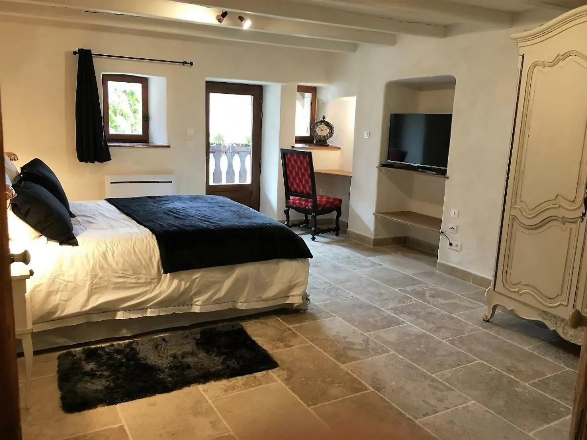 Chambres D'Hotes Des Lodges De La Cascade Yenne France