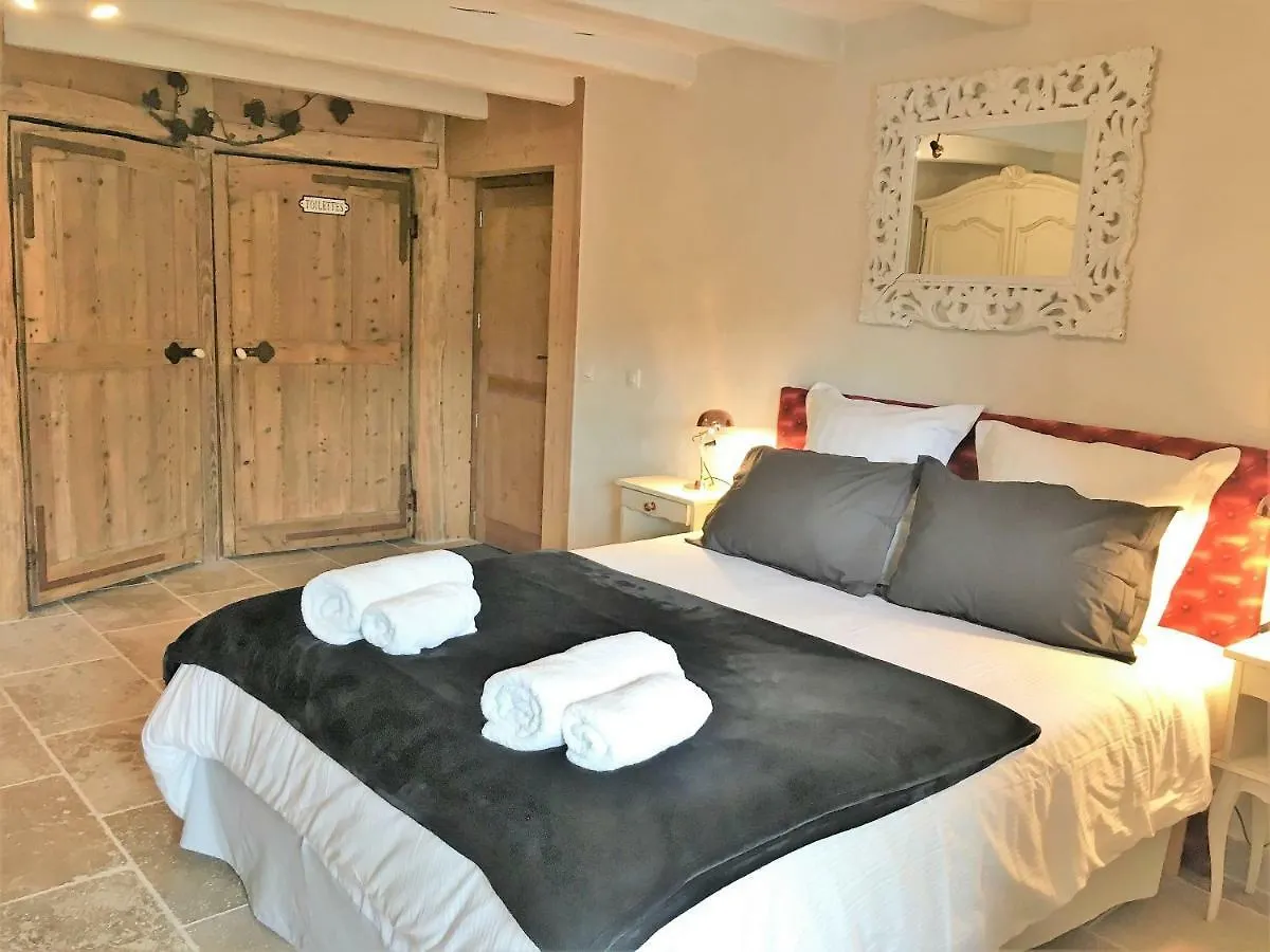 Chambres D'Hotes Des Lodges De La Cascade Yenne 0*,  France
